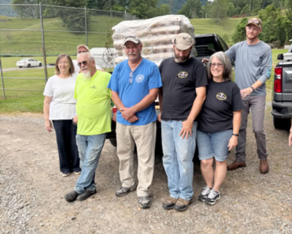  Wilson County beeks helping Haywood County beeks.